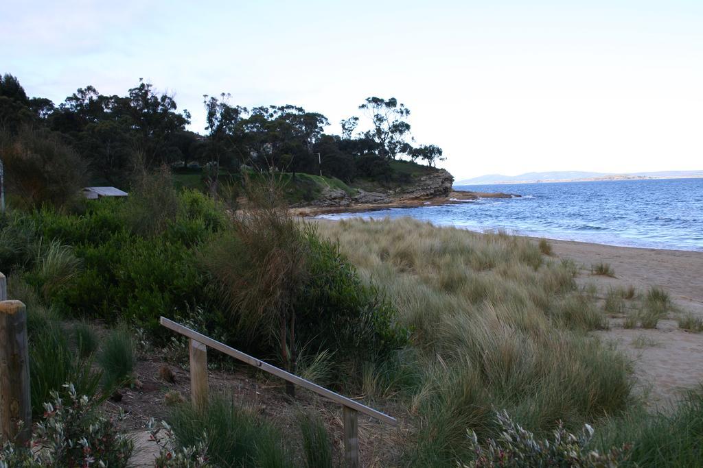 Cedar Cottages Blackmans Bay Eksteriør billede
