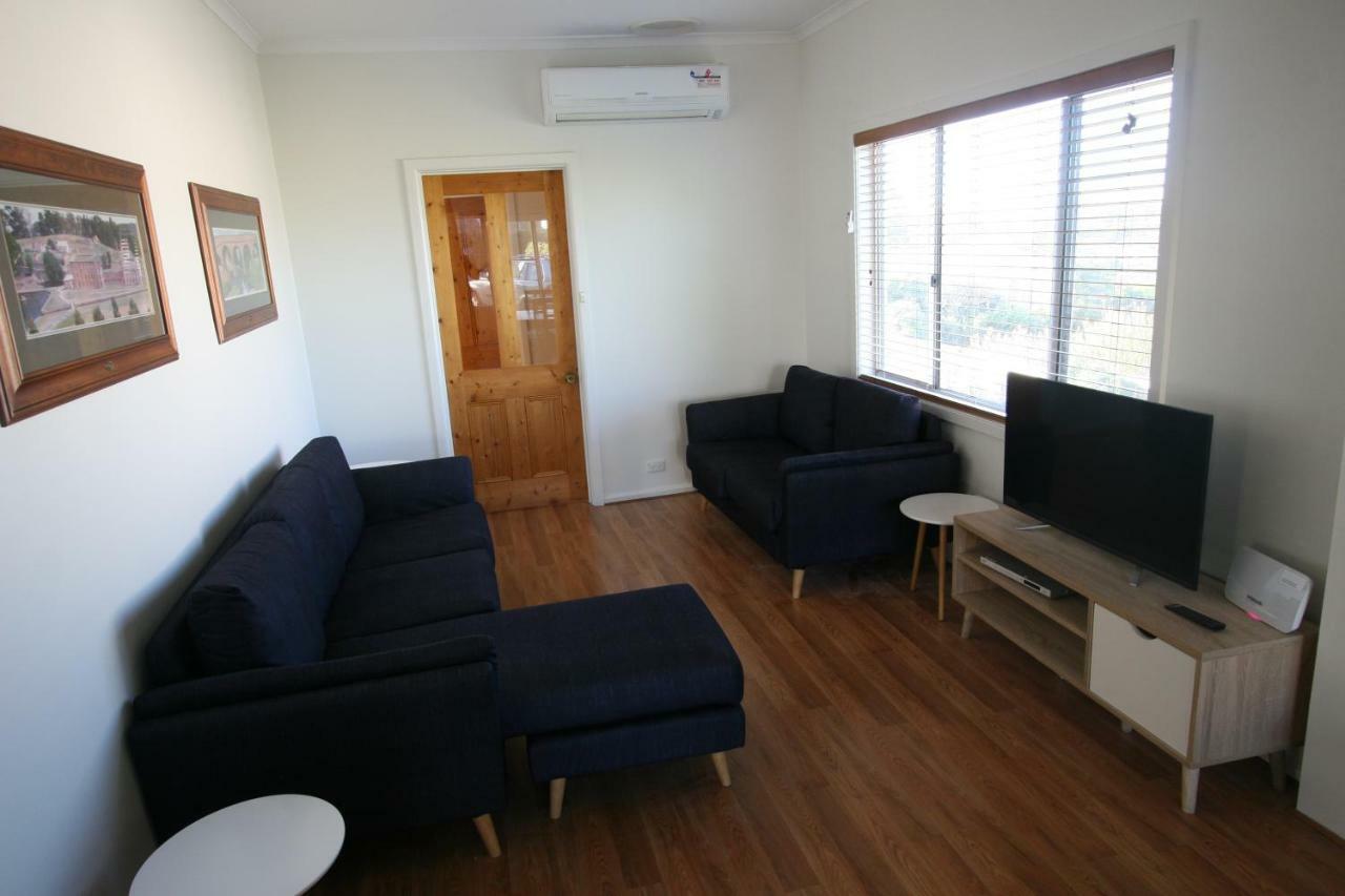 Cedar Cottages Blackmans Bay Eksteriør billede
