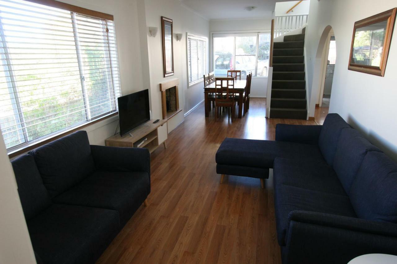Cedar Cottages Blackmans Bay Eksteriør billede
